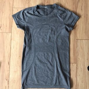 Lululemon Swiftly Tech Short Sleeve Shirt